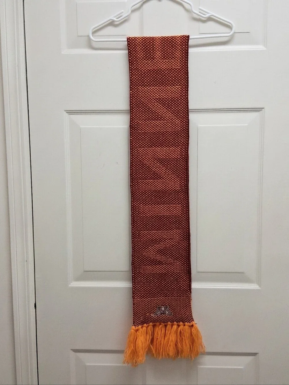Minnesota Golden Gophers Knit Fan Scarf Fringe Maroon Gold NCAA Logo 47 Brand